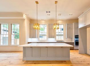 12415 Broken Bough Dr, Houston, TX 77024