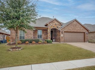 7424 Hillstone Dr, Benbrook, TX 76126