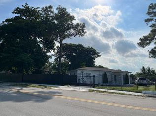 1260 Oriental Blvd, Opa Locka, FL 33054