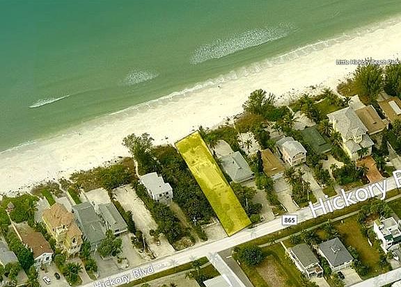 2nd image of 26588 Hickory Blvd