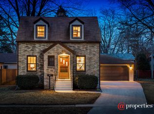 241 N Weston Ave, Elgin, IL