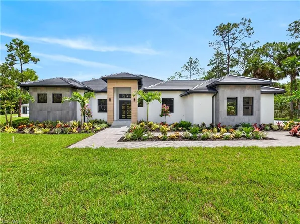 430 7th ST SW, NAPLES, FL 34117