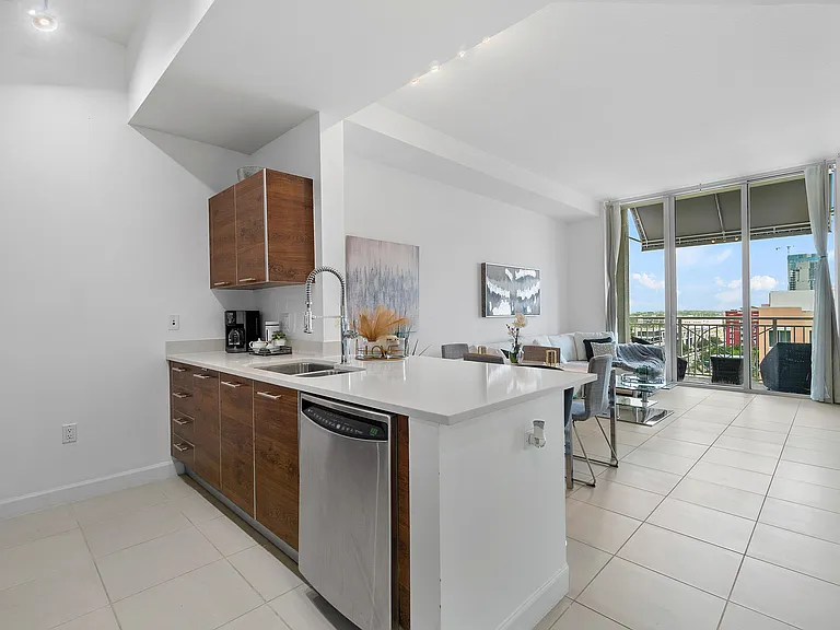 480 Hibiscus St #1003 — Photo 13
