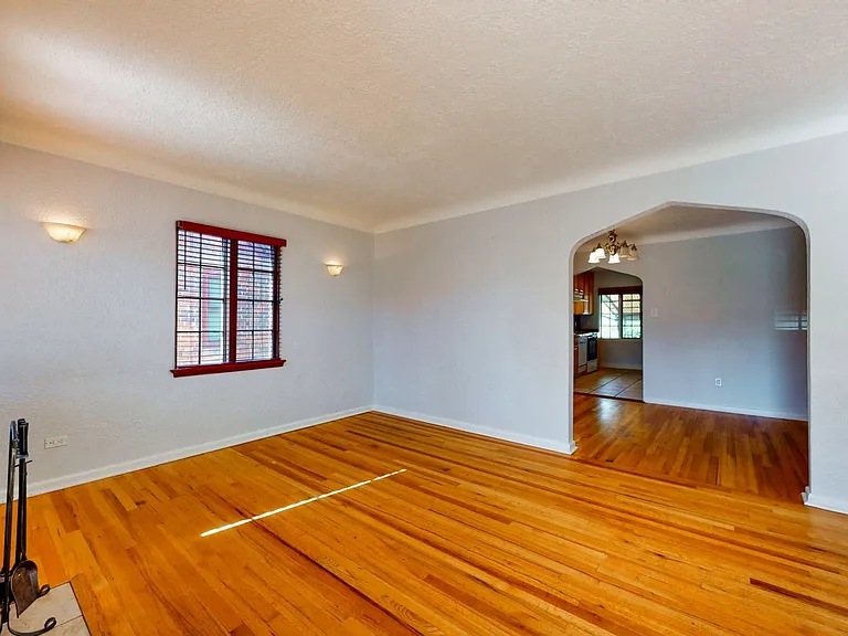 3317 N Saint Paul St — Photo 5