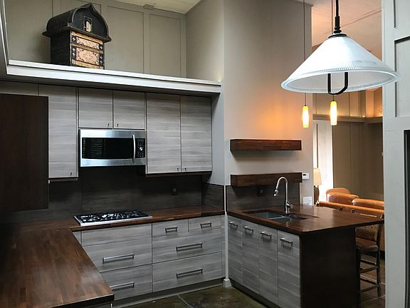 3rd image of 552 Formschlag Ln