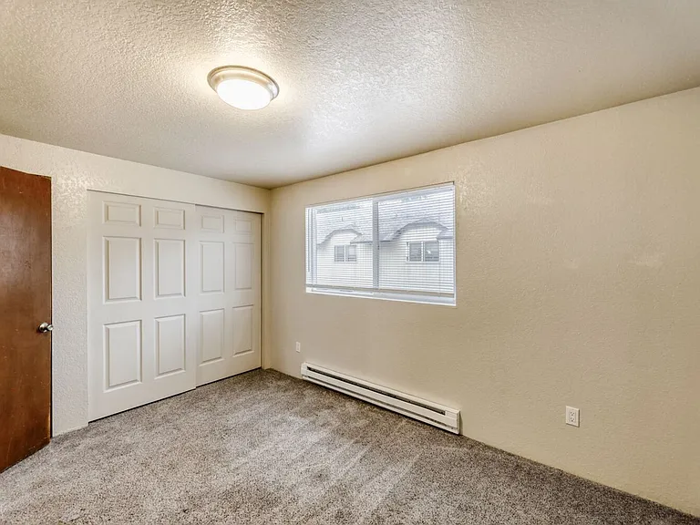 6911 Rainier Dr #3 — Photo 8