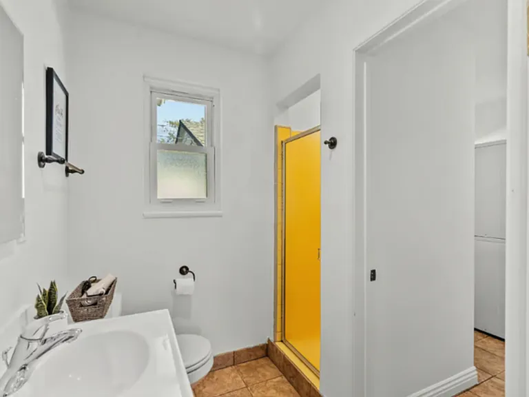 Hartsook St — Photo 10