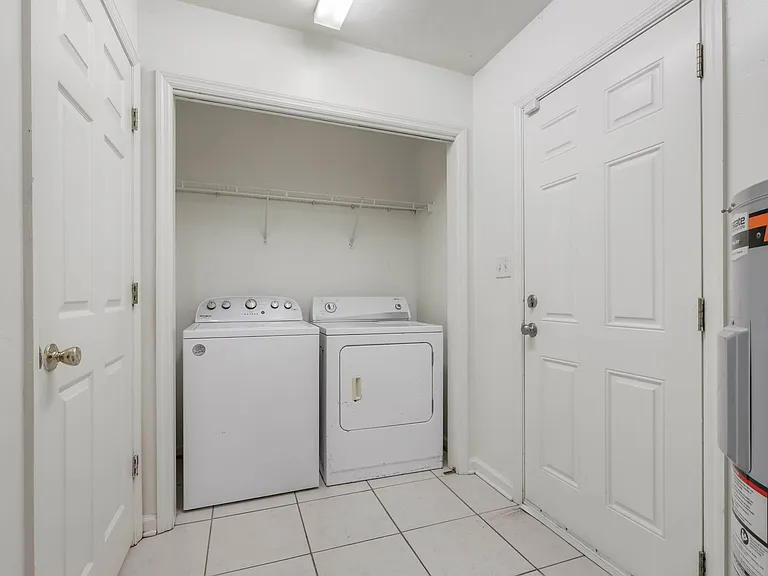 1621 Mayhew St — Photo 23