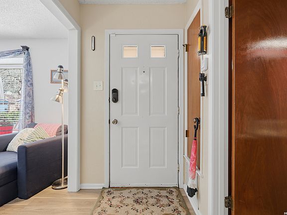 4th image of 8407 Timber Crest