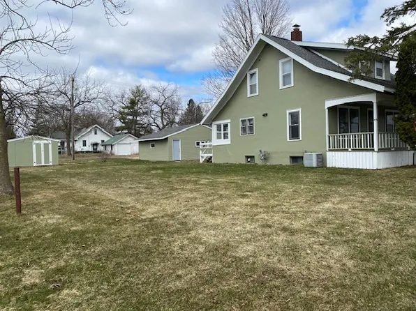 401 State Road 35, Centuria, WI 54824