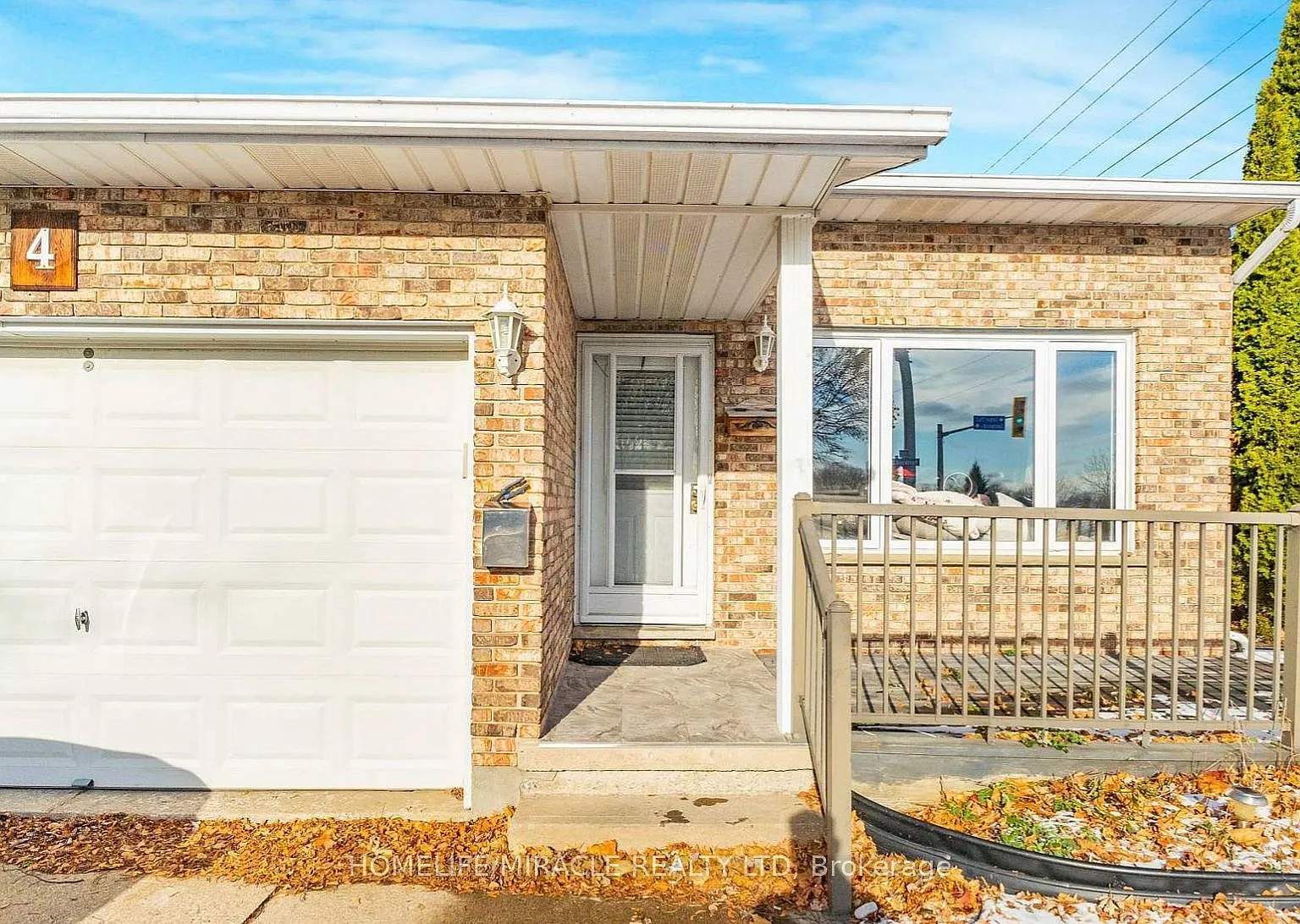 8 bed, $2,900 — Photo 3
