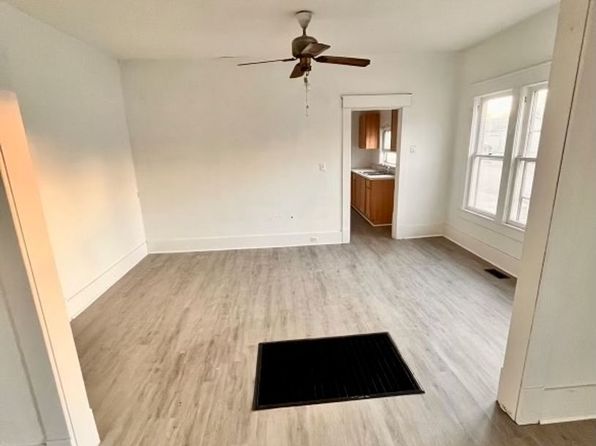 404 E Ashland St