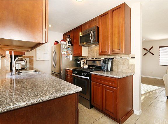 4th image of 1251 E Adul St