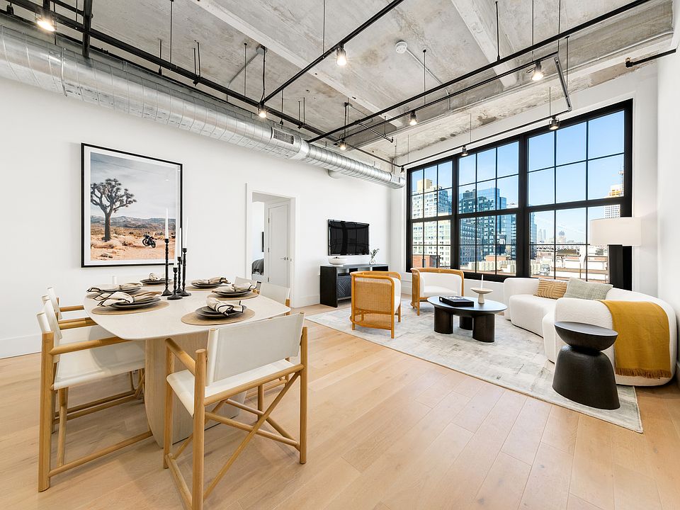 1st image of 475 Kent Ave APT 1006