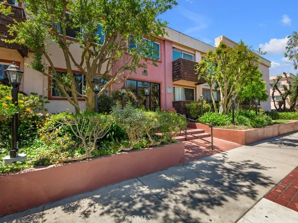 5349 Newcastle Ave APT 42, Encino, CA 91316