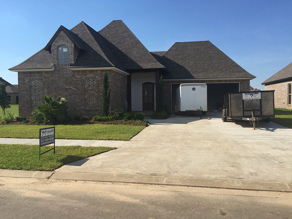 1st image of 207 Sabal Palms Row
