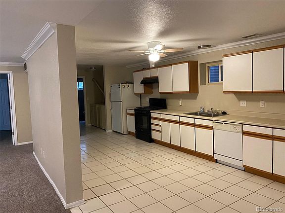 3rd image of 1145 N Rosemary St