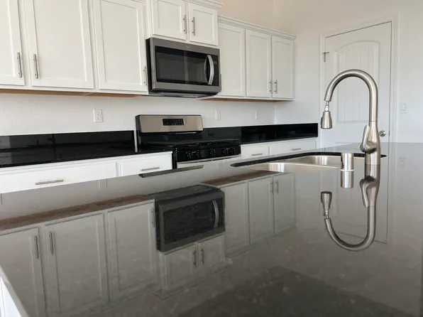 1436 Concord Way #Lt 34, Dinuba, CA 93618