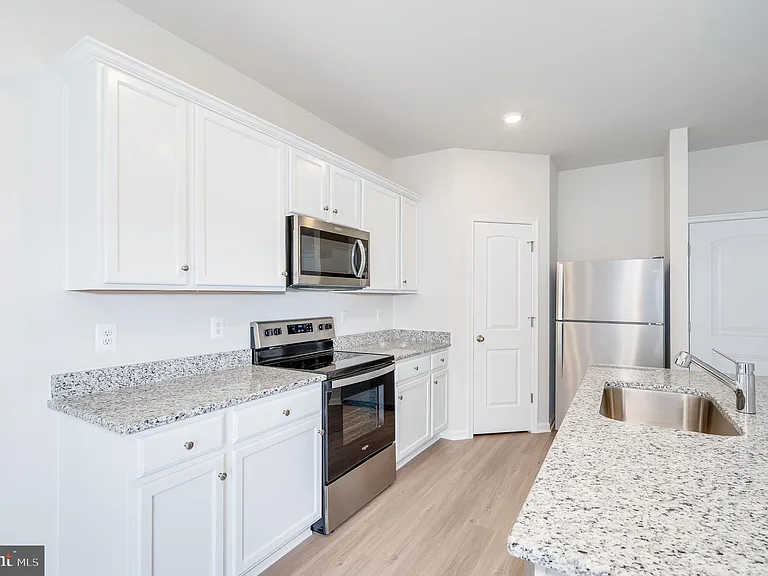 73 Cramsford St — Photo 22