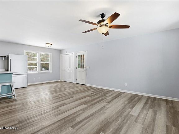 3rd image of 605 Firetower Road