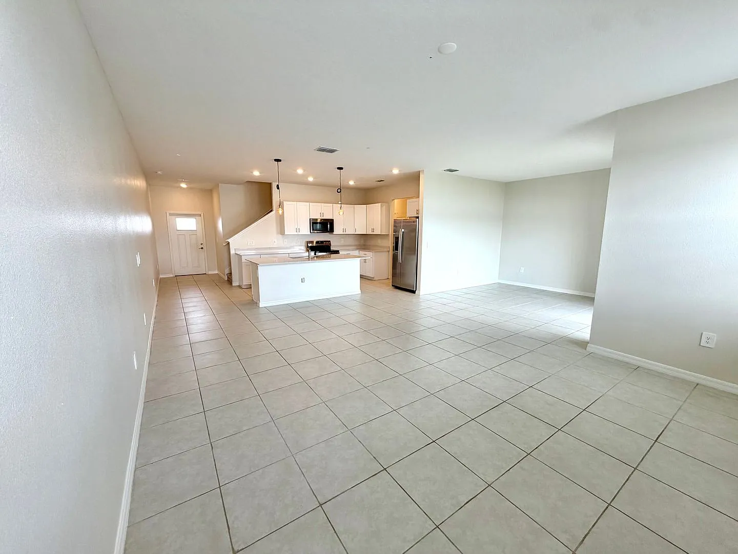 Spacious Townhome with Seaire Lagoon Access & Water View! — Photo 2
