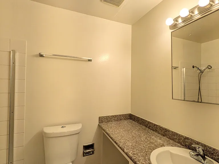 1580 Frisbie Ct — Photo 11