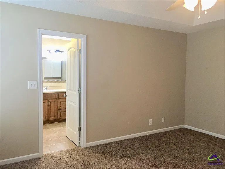 211 Station Way — Photo 23