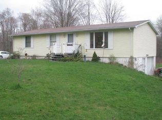 11464 N Watson Run Rd, Conneaut Lake, PA 16316