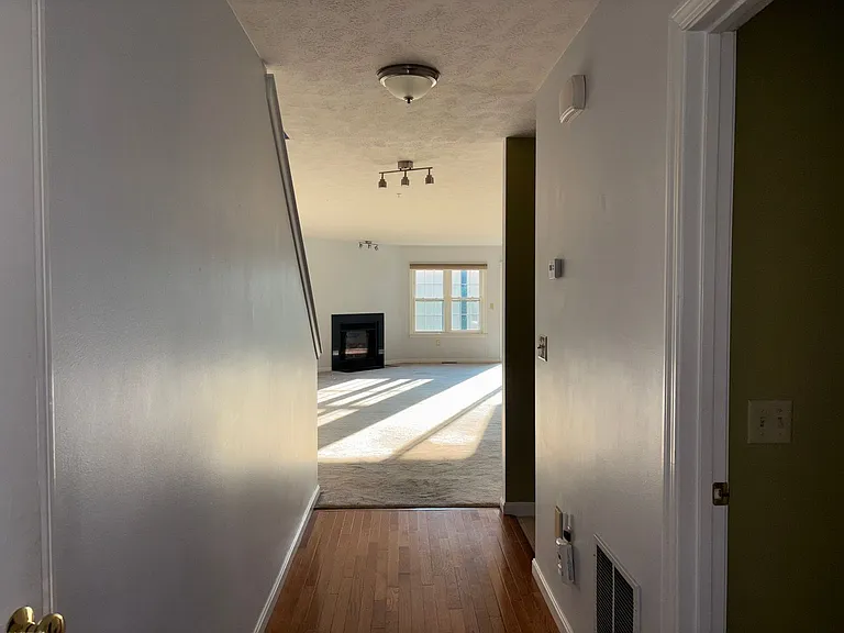 95 Green Briar Rd — Photo 6
