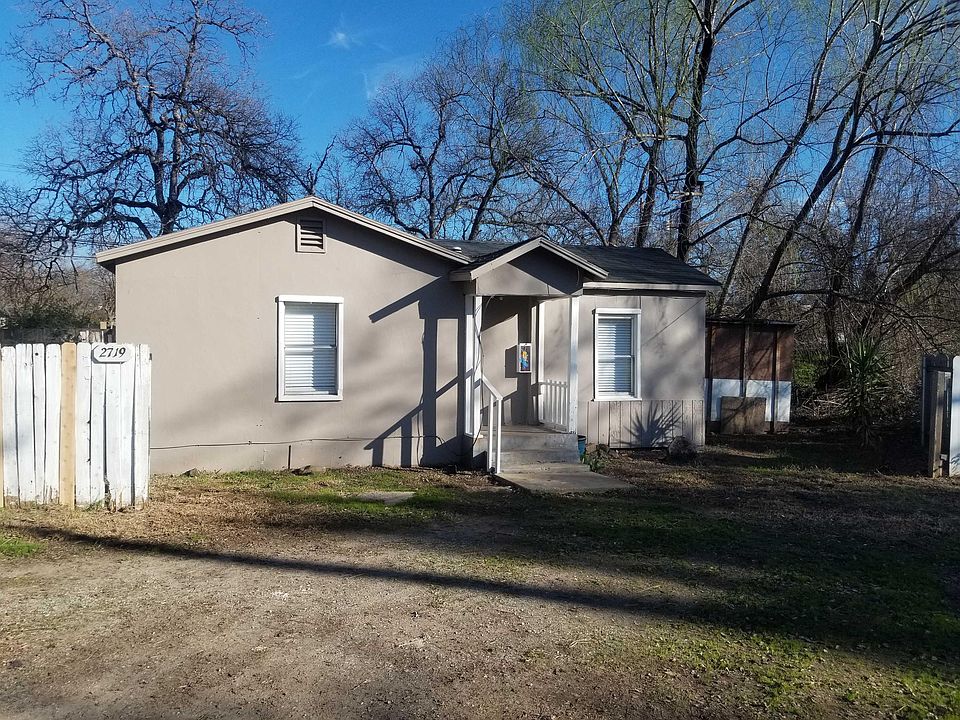 1st image of 2719 Twin View Blvd