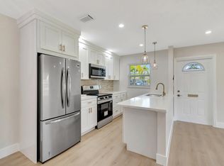 470 High Point Dr APT A, Delray Beach, FL 33445