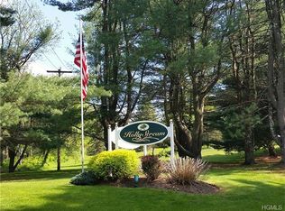 2104 Holly Stream Ct, Brewster, NY 10509