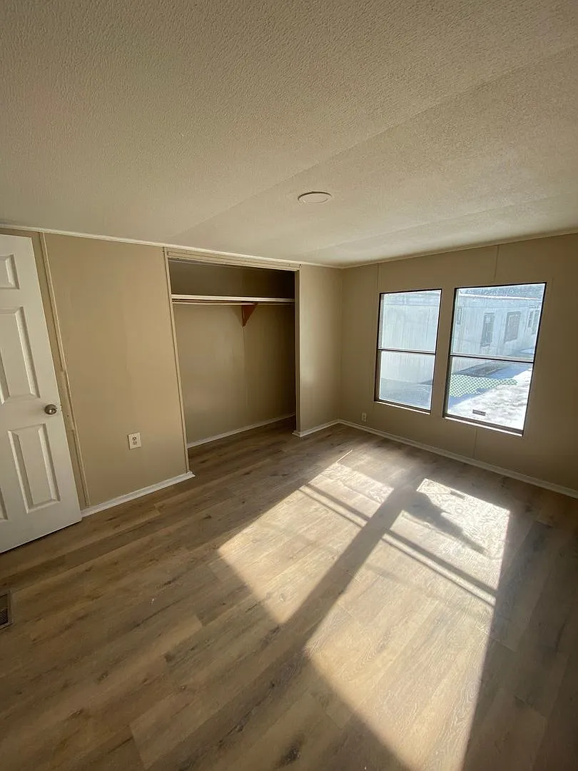 CB Genesee Villa LLC — Photo 4