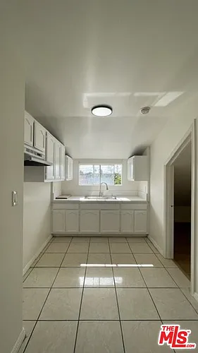 4815 S Normandie Ave #1/2 Photo 1