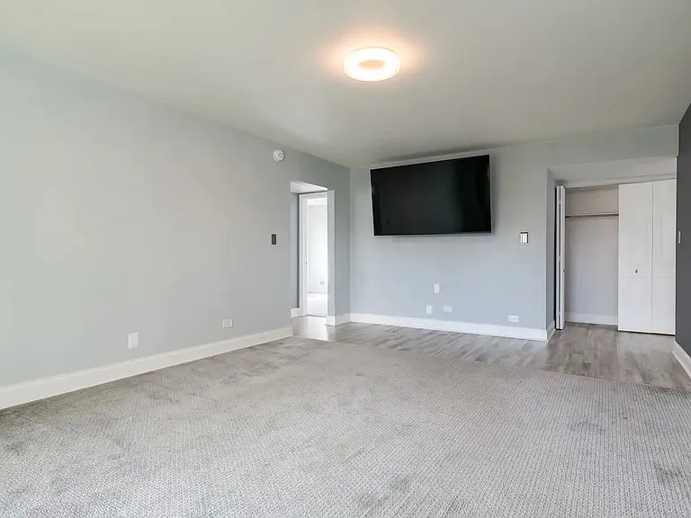 4000 Bayside Dr #205 — Photo 8