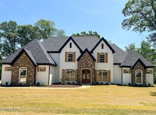 4612 Polk Ln, Olive Branch, MS 38654