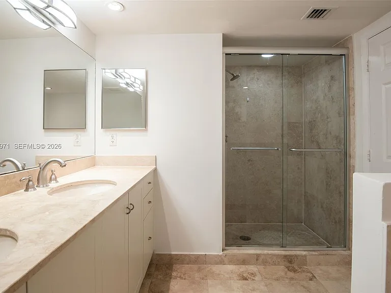 3232 SW 22nd St #1606 — Photo 18