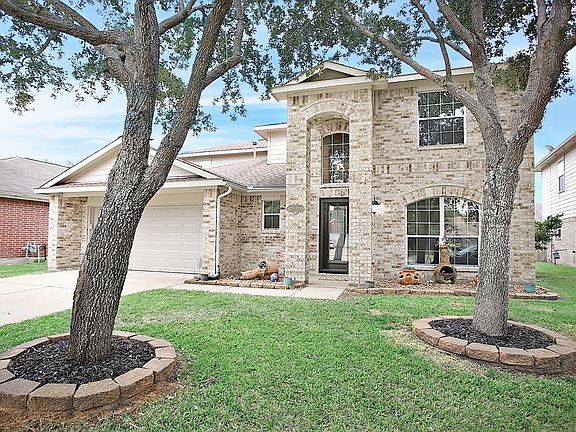 3rd image of 14706 Chapel Cove Ct