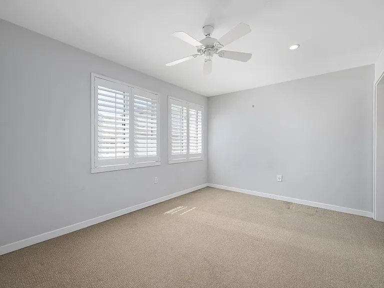 350 N 2nd St #116 — Photo 19