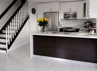 15861 SW 70th Ter, Miami, FL 33193