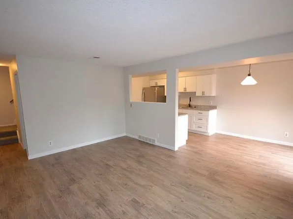 9865 Lane St, Thornton, CO 80260