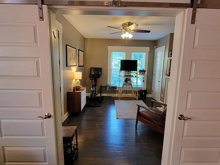 21 Johnson St — Photo 4