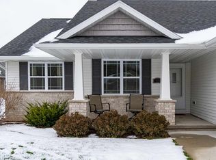 4232 N Orion Ln, Appleton, WI 54913