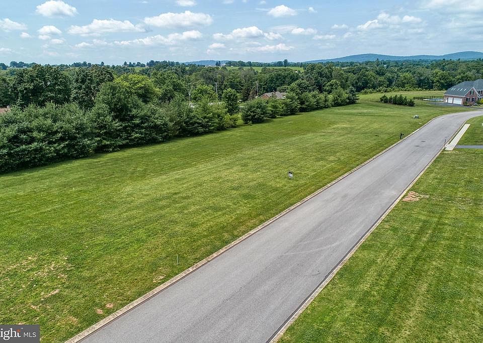 1st image of 2708 Farnham Ln #43