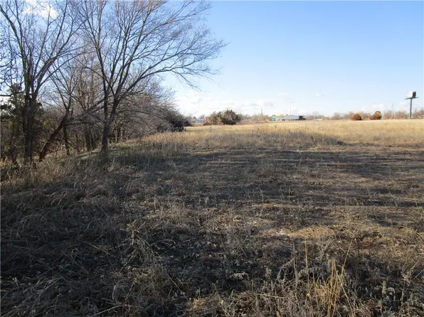 0 S Lyle Rd, Weatherford, OK 73096