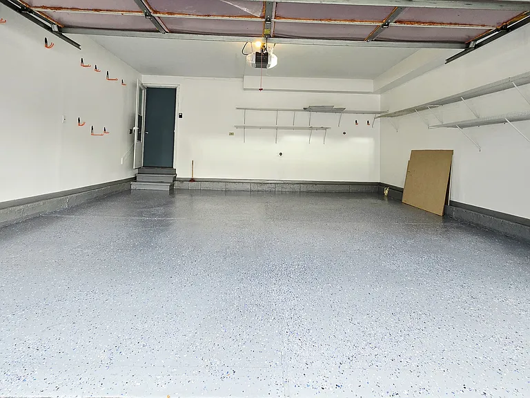126 Hampton Ave — Photo 30