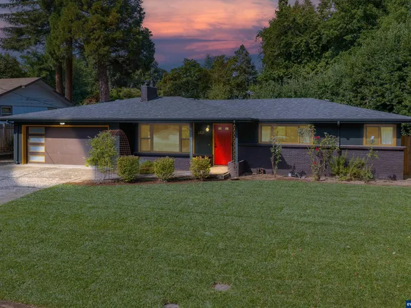 3821 Seneca Ave SE, Salem, OR 97302