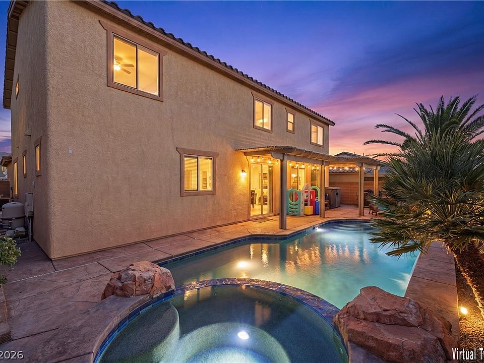 1st image of 1633 Luna Vista Pl