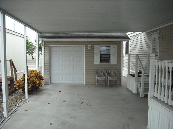 4th image of 7509 Bunker Dr