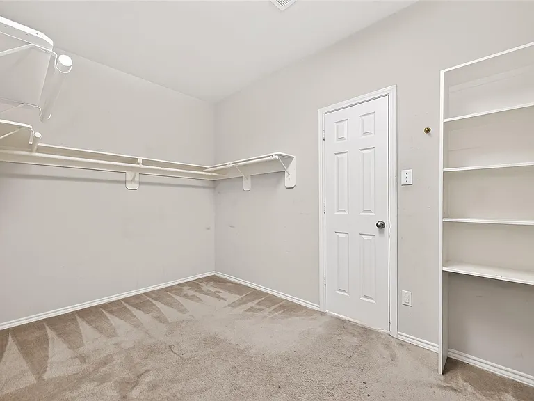 17611 Haywood Oaks Dr — Photo 17